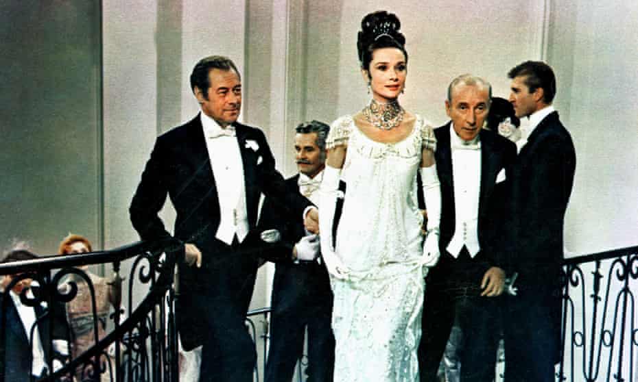 La creación de una mujer... Rex Harrison, Audrey Hepburn y Wilfrid Hyde-White en My Fair Lady (1964).