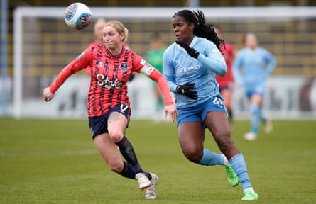 Everton’s Lucy Hope in action with Manchester City’s Khadija Shaw