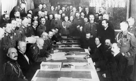 Signing of the peace treaty in January 1918, at Brest-Litvosk.