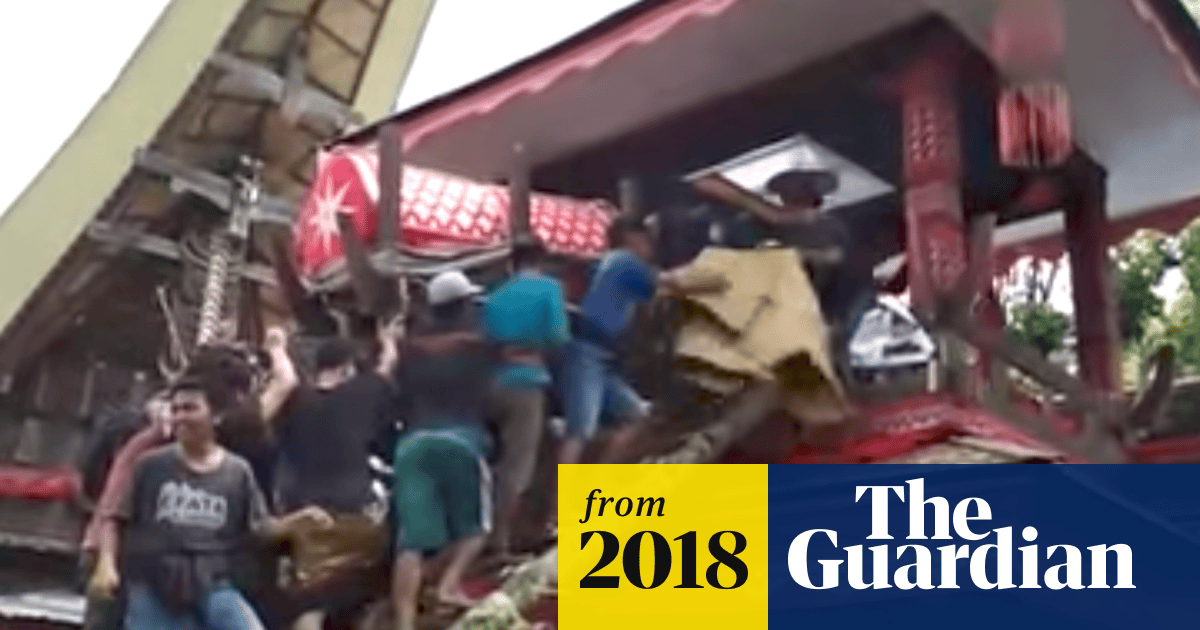 Man Killed By Mother S Falling Coffin In Indonesia World News