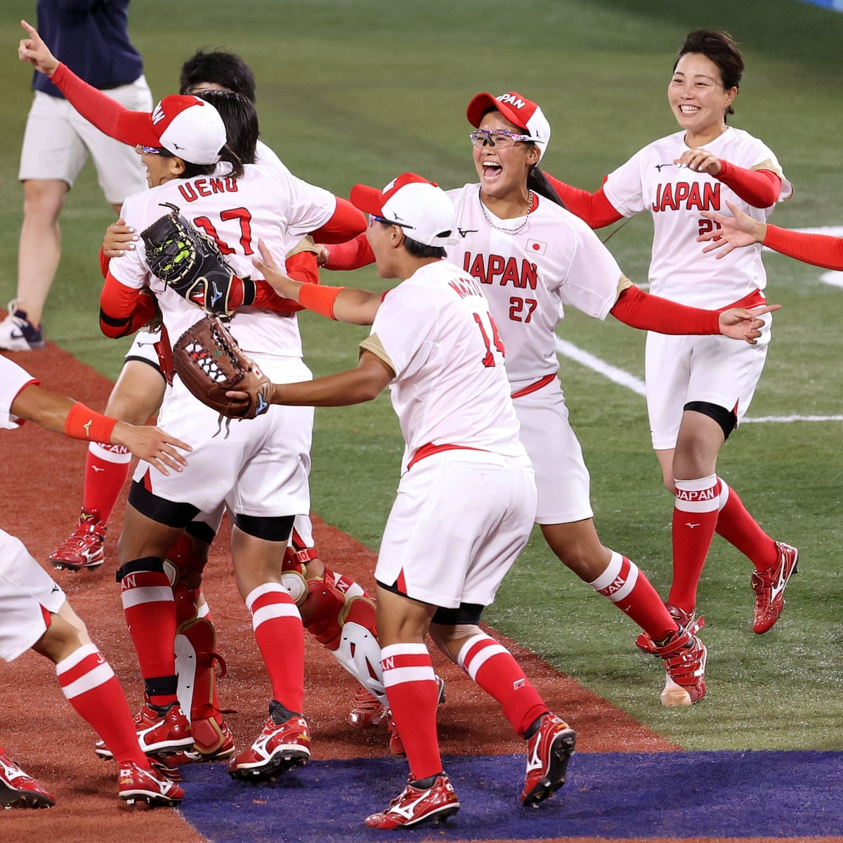 Jubilant Japan Retain Olympic Softball Title As Usa Settle For Silver Tokyo Olympic Games The Guardian