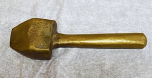 Tool with wedge-shaped head