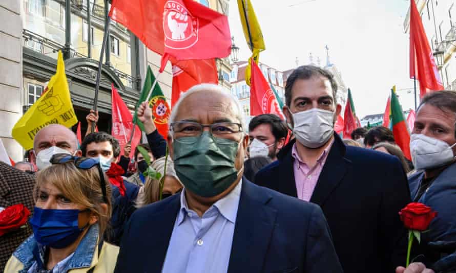 Portuguese Prime Minister Antonio Costa (centre) during a rally in Lisbon