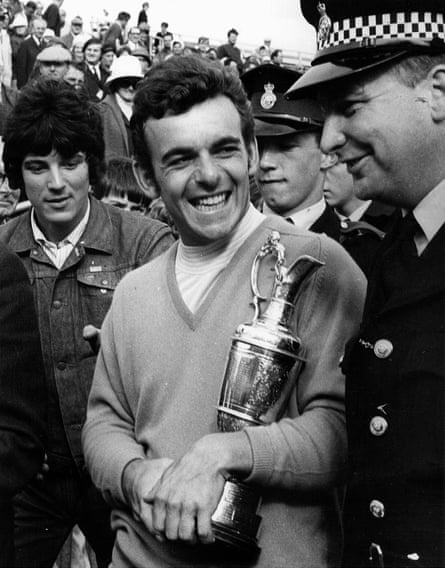 Tony Jacklin pinch nan claret jug aft winning nan Open Championship astatine Royal Lytham & St Annes successful 1969.