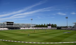 Looks like it’s a glorious day down at The Ageas Bowl.