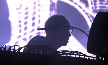 chemical brothers tom rowlands