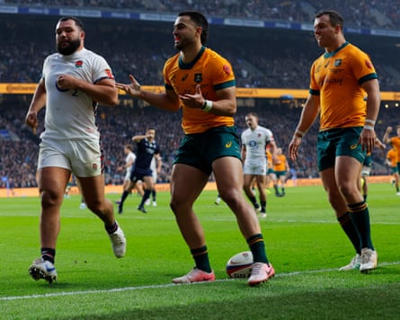 Tom Wright scores Australia’s first try during the Wallabies’ Autumn Nations Series defeat of England at Twickenham in November 2024