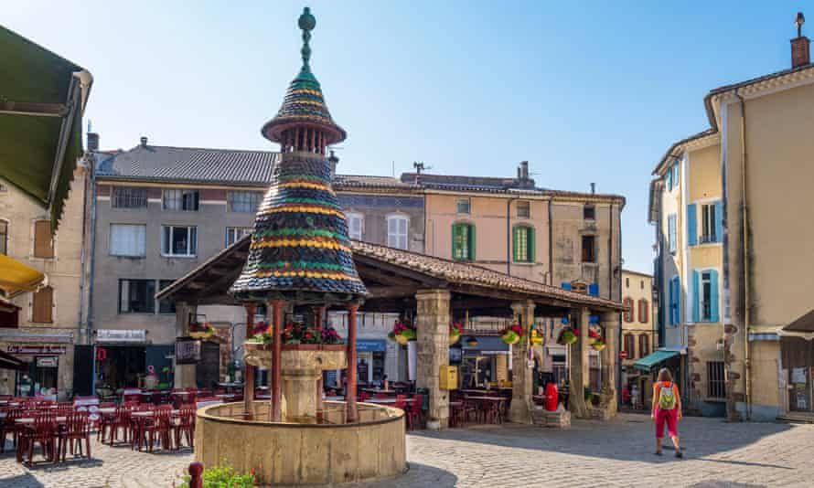 The pagoda fountain built in 1648 in the medieval marketplace of Anduze.