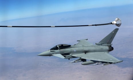 RAF Typhoon refuels