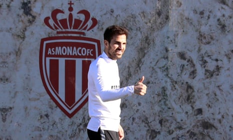 Cesc Fàbregas nommé entraîneur intérimaire du Como Calcio Cesc Fàbregas nommé entraîneur intérimaire du Como Calcio