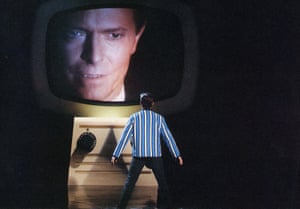 Bowie in the 1986 film Absolute Beginners.