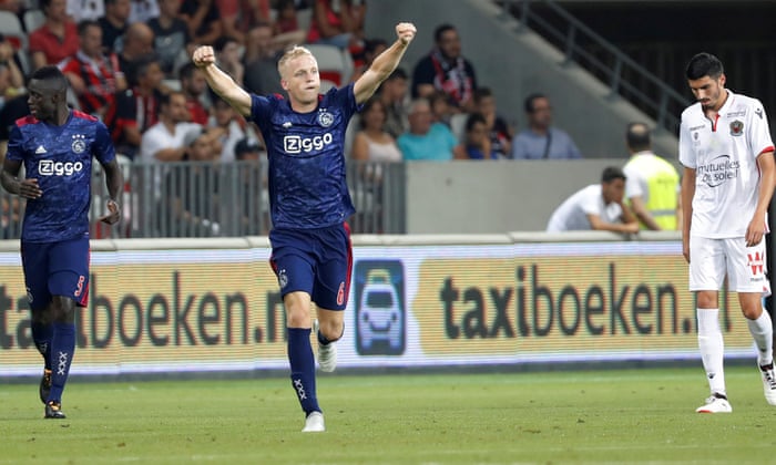 Talent And Tragedy Mark Maradonny Van De Beek S Road To Old Trafford Bart Vlietstra Football The Guardian