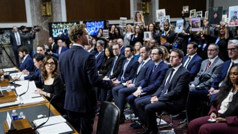 Mark Zuckerberg apologises directly to families of online harm victims in Senate hearing – video