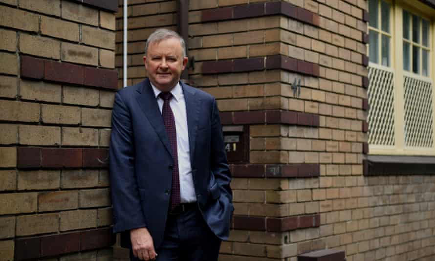 Single mothers hope Anthony Albanese’s upbringing might spur change | Australian election 2022 Single mothers hope Anthony Albanese’s upbringing might spur change | Australian election 2022