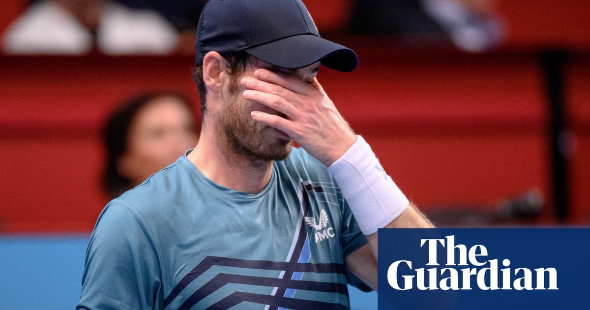 Andy Murray out of Erste Bank Open after straight-sets defeat to Alcaraz