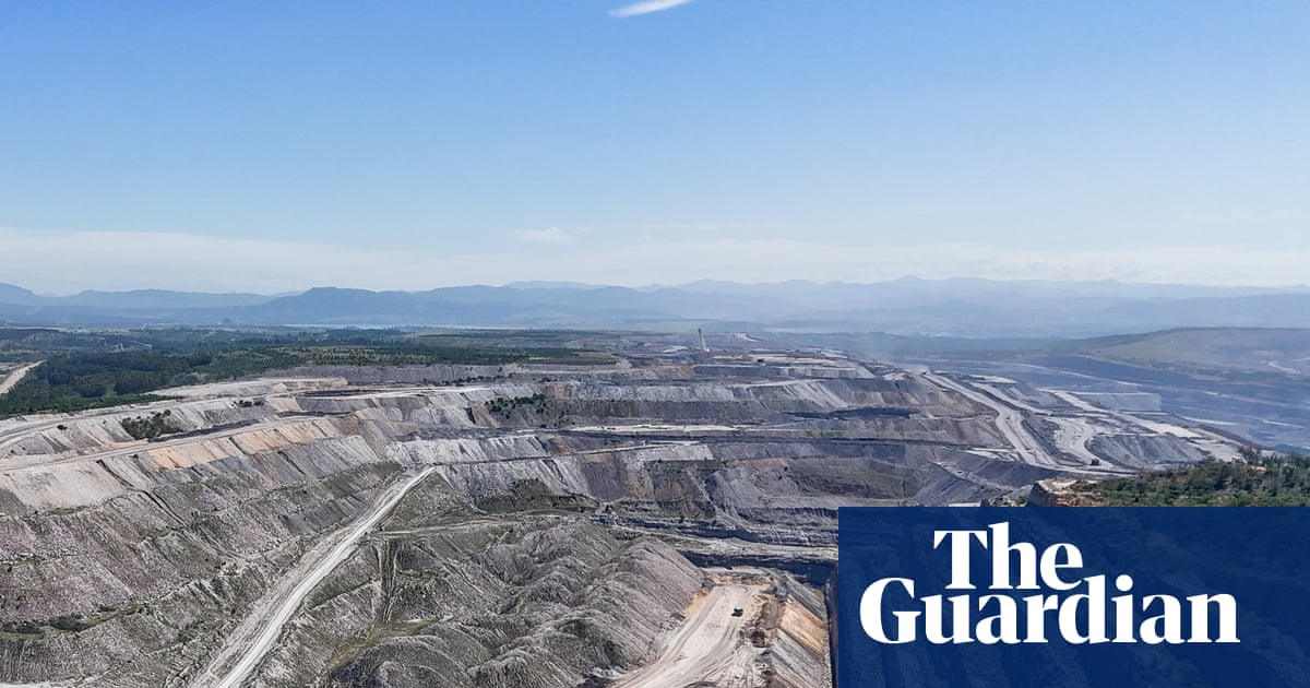 Approval of biggest coal project in NSW planning commission's history described as 'infamous betrayal'