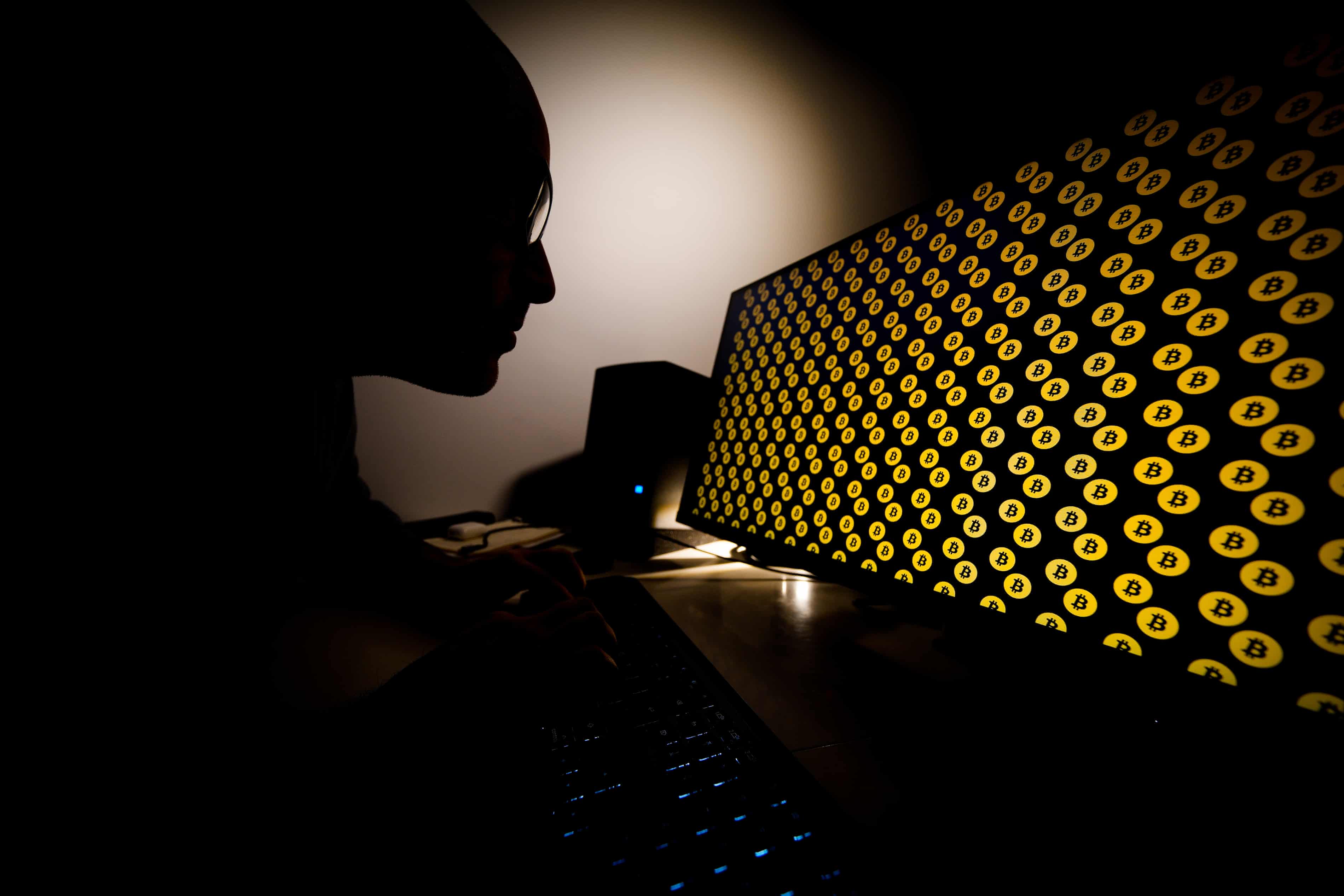 Trump’s plan to foster terrorists promise to loosen crypto regulations may be boon for extremist groups (theguardian.com)