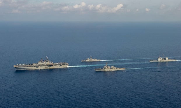 Australian and US ships conduct exercises in the South China Sea