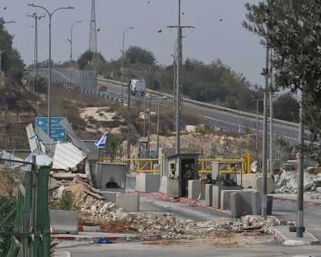 ‘It’s collective punishment’: nearly 2,000 Palestinians in Hebron displaced as Israeli forces take over homes