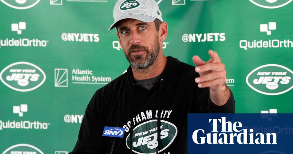 Aaron Rodgers hits back at insecure Broncos coach Payton after Jets jibes The Guardian Aaron Rodgers hits back at insecure Broncos coach Payton after Jets jibes The Guardian