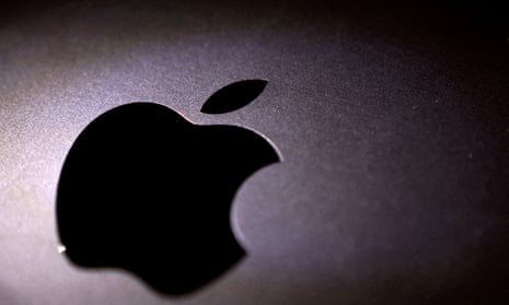 Bloomberg reported that Apple will cut back on hiring next year. 