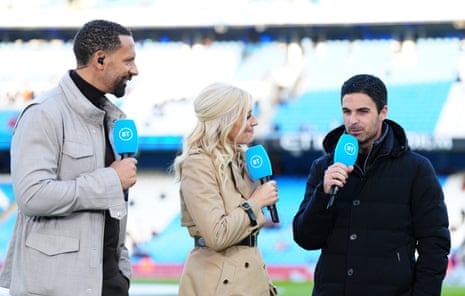 Mikel Arteta mengobrol di BT Sport dengan Lynsey Hipgrave dan Rio Ferdinand.