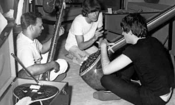 Sitar lesson for Paul and George