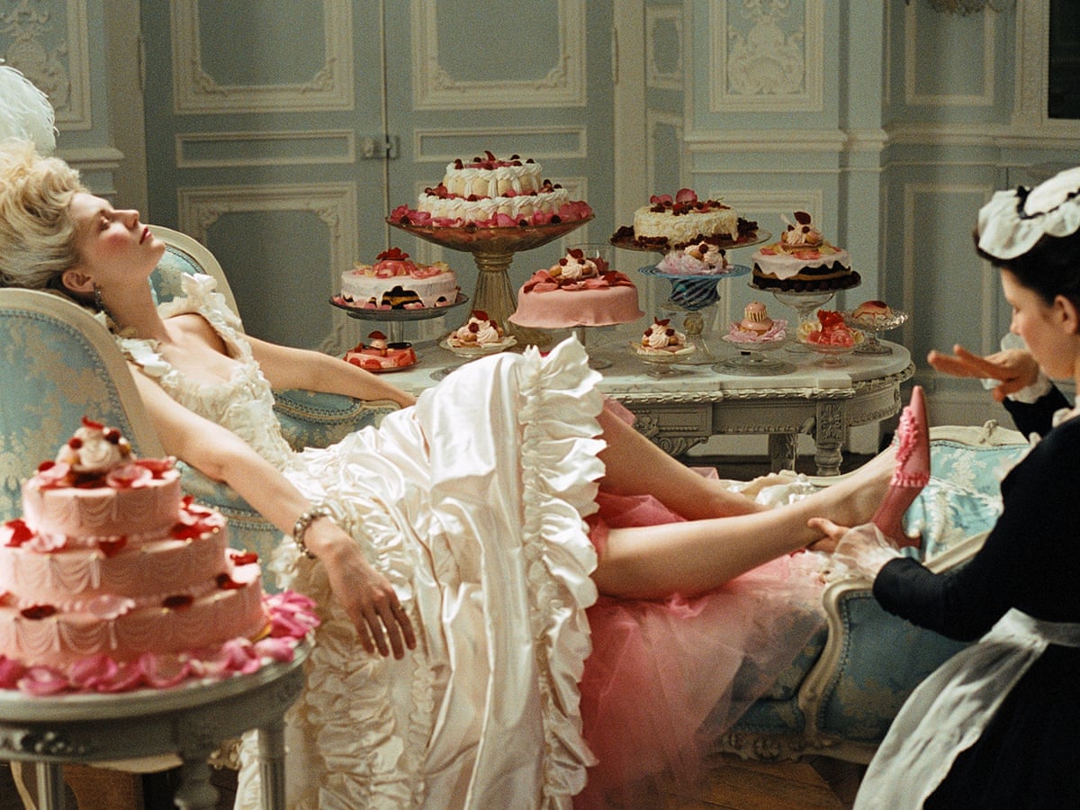 Marie Antoinette review – Kirsten Dunst stars in dreamily gorgeous anachro-period drama | Movies | The Guardian