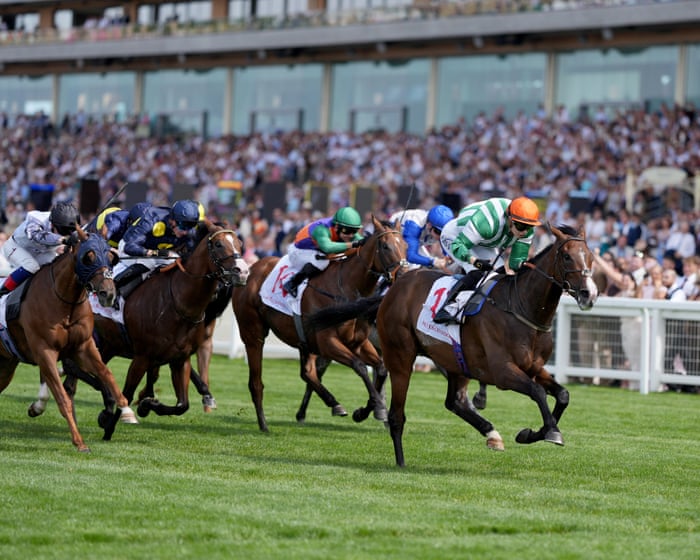 King George VI and Queen Elizabeth Stakes at Ascot: horse racing – live