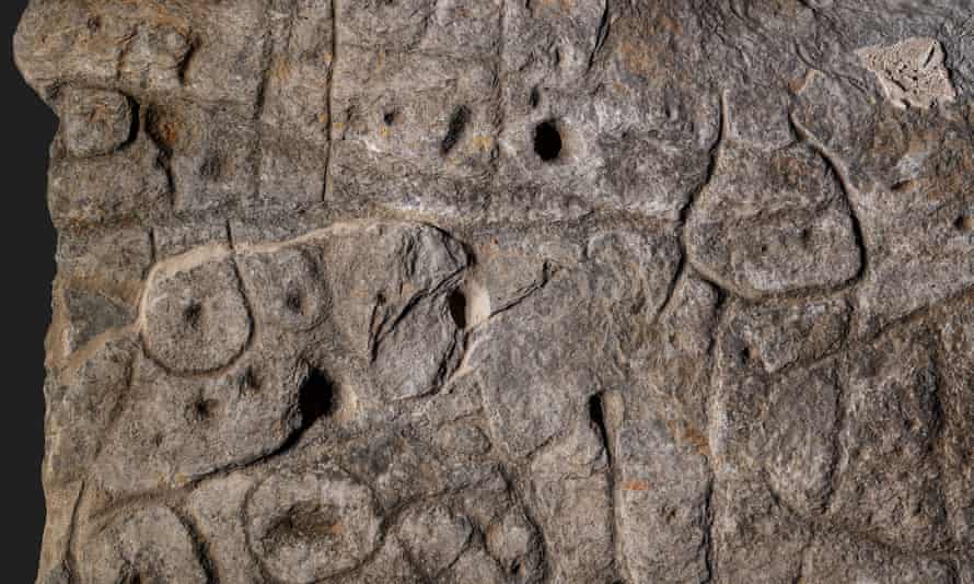 A close-up of details on the stone