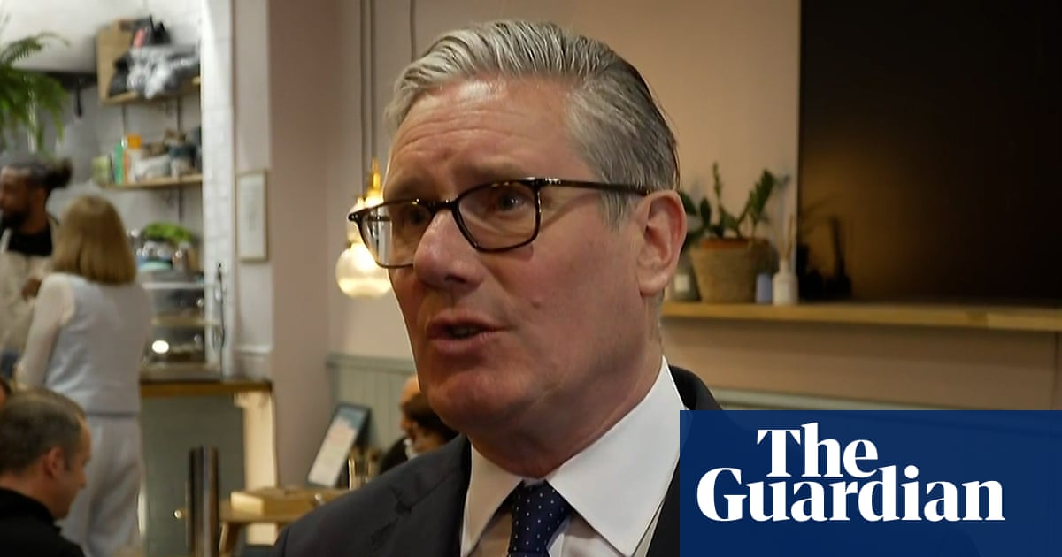 Starmer says he wants closer relations with EU but dismisses talk of rejoining – video