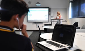 Adelaide teacher Cindy Bunder demonstrates a virtual classroom