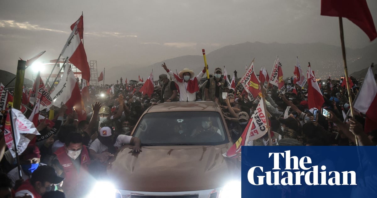 Leftist teacher takes on dictator’s daughter as Peru picks new president