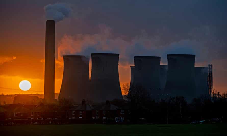 The now closed Fiddlers Ferry power station in Warrington.