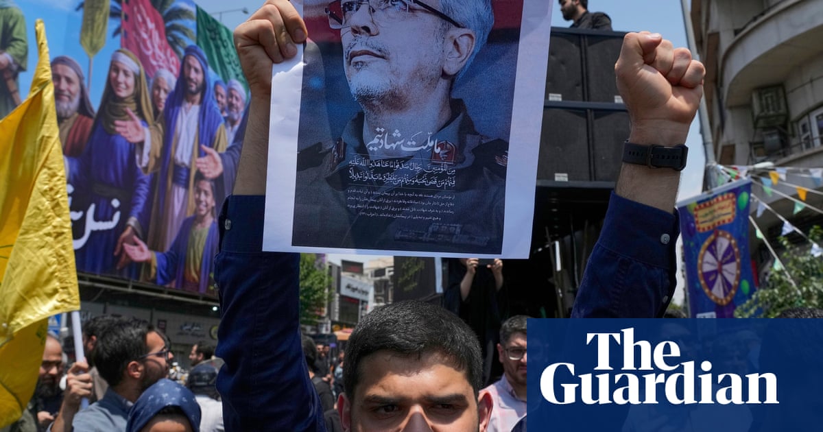 What has Israel hit in Iran and who were the generals and nuclear scientists killed?