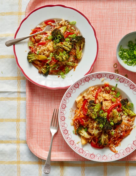 Broccoli and Pepper Rice Recipe - Broccoli & Pepper Rice (Recipe In Hindi)