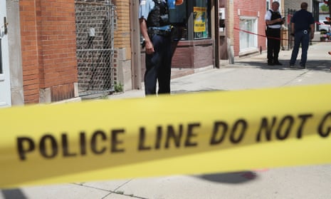 Gun Violence Continues To Plague ChicagoCHICAGO, IL - JUNE 15: Police investigate a crime scene after two people were shot on the near Westside on June 15, 2016 in Chicago, Illinois. One witness said two area businessmen were arguing over the price of a service when one of the men pulled a gun and shot the other and his son after being assaulted with a baton. One-thousand-six-hundred-eighty-nine people have been shot in Chicago since January 1. (Photo by Scott Olson/Getty Images)