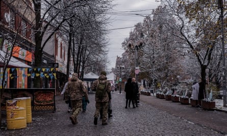 Soldiers on a street in Berehove.