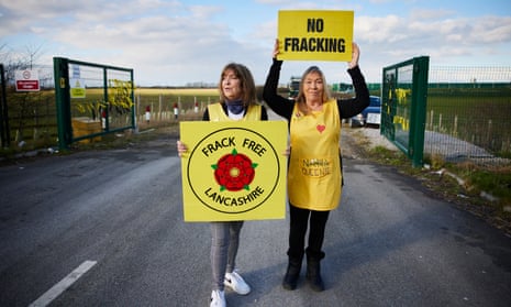 Sisters Julie Daniels and Tina Rothery of the anti-fracking group the Nanas outside Cuadrilla’s Preston New Road test site near Blackpool.