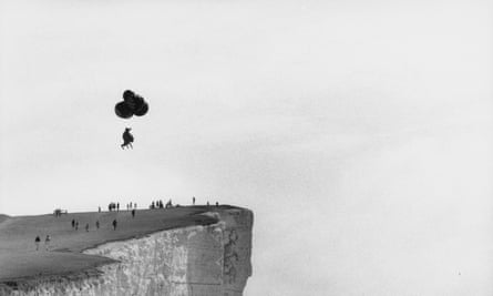 Kangaroo-shaped balloon over Beachy Head