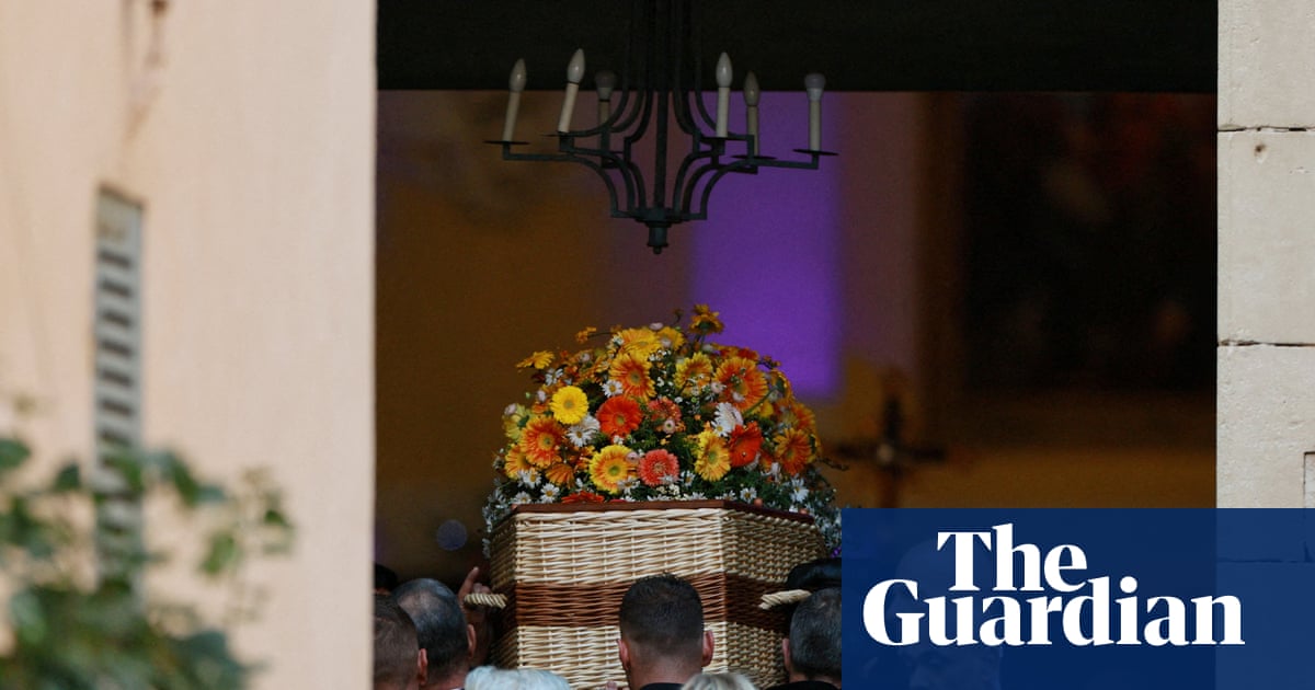 Brigitte Bardot laid to rest in funeral ceremony broadcast across Saint-Tropez