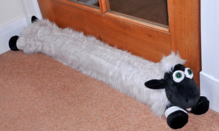 What draught excluders are available? – Draught Proofing Advice