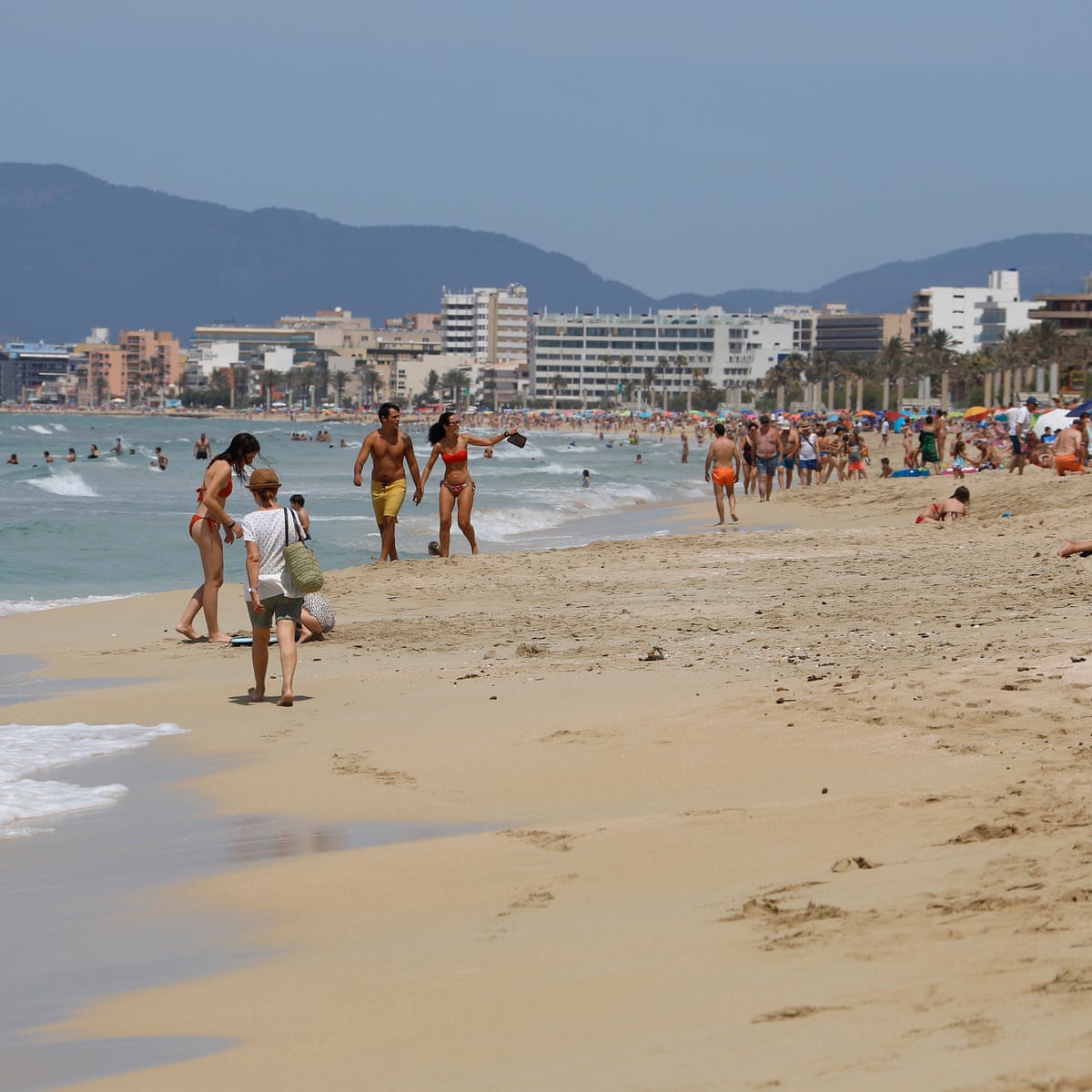 wallpapers Balearic Islands People german tourists spain