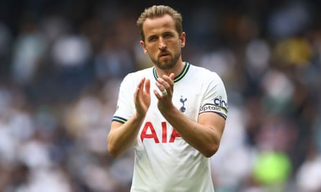 Tottenham offer Harry Kane huge new contract but striker in no rush to sign, Tottenham Hotspur