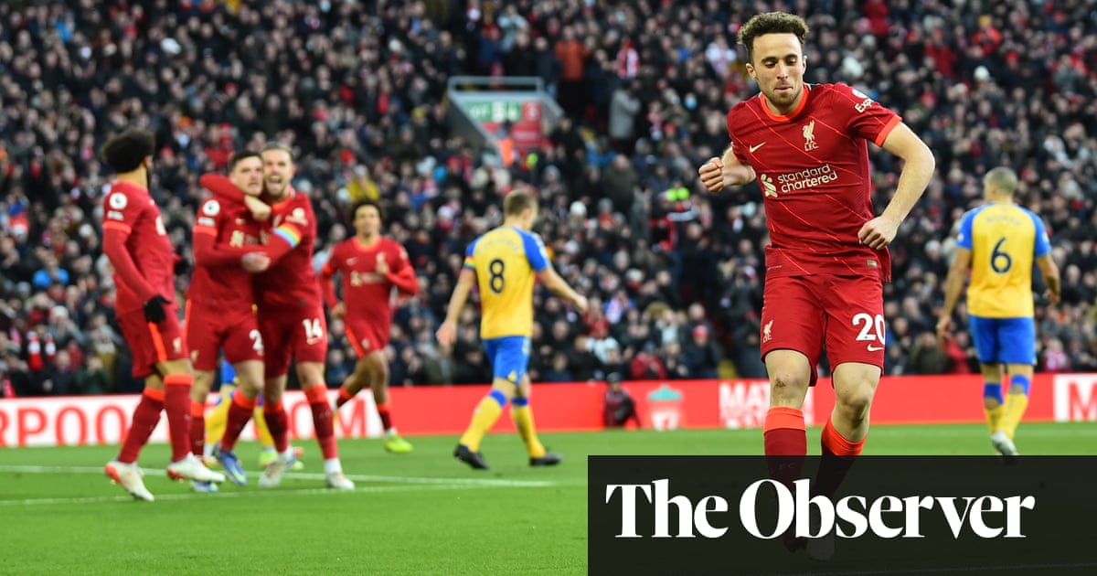 Diogo Jota quick off the mark as Liverpool power past Southampton