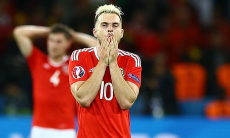 Wales Plight Proves A Cautionary Tale For Uefa S Harsh New Rule Change Euro 16 The Guardian Wales Plight Proves A Cautionary Tale For Uefa S Harsh New Rule Change Euro 16 The Guardian