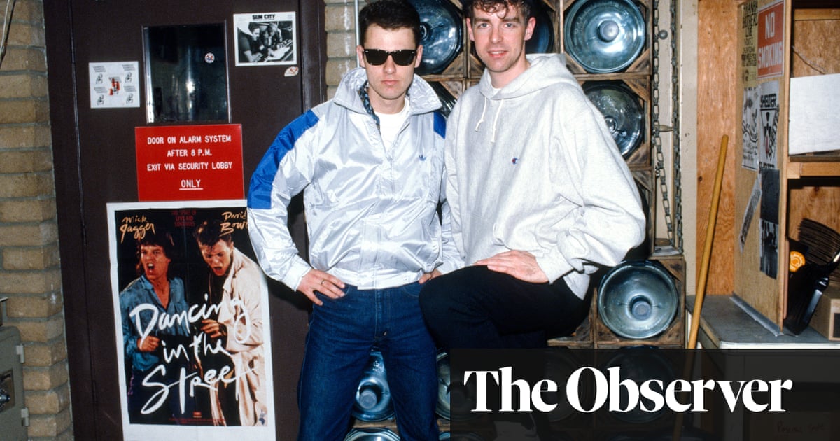 From Pet Shop Boy to nostalgic folkie: Neil Tennant plays guitar