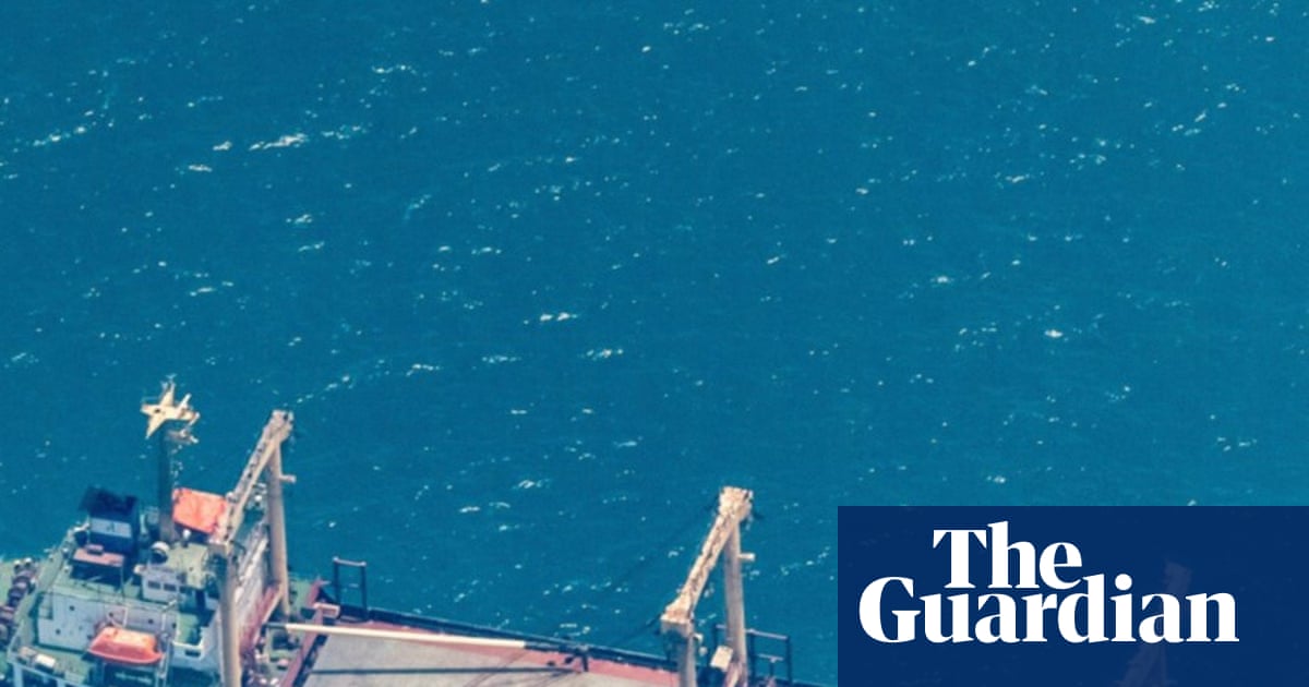 Fears of resurgence in Somali piracy after three vessels hijacked in past week