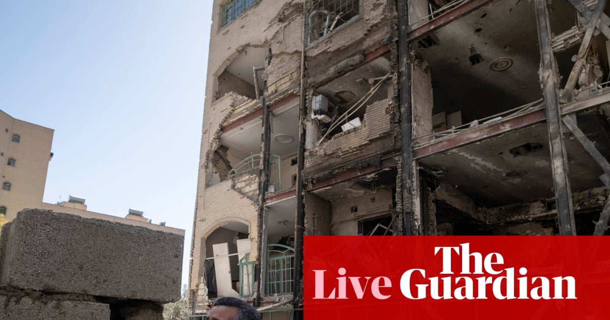 Oil Price Forecast Amid Iran's Geopolitical Pivot: The Emerging Role of Asian Mediators in the US Blockade Standoff