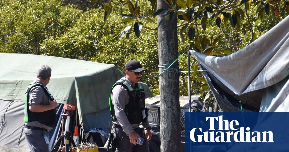 Queensland homeless man shot with Taser after being given move-on order to make way for kite festival
